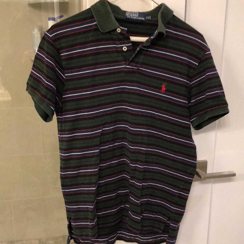 Men’s medium striped polo